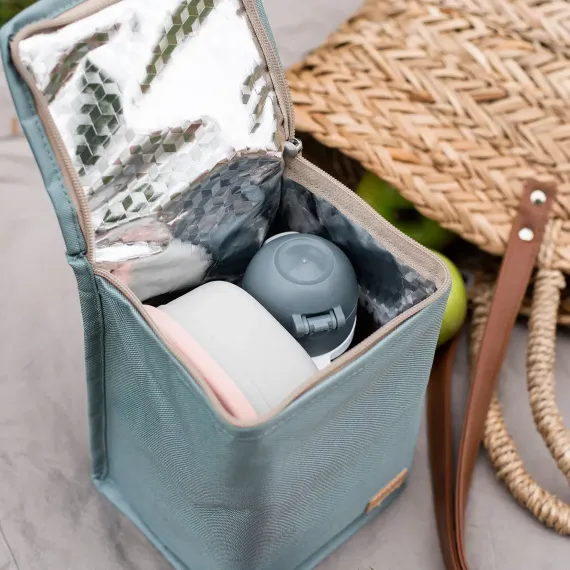 Сумка изотермическая Beaba Insulated Lunch Pouch Frosty Green