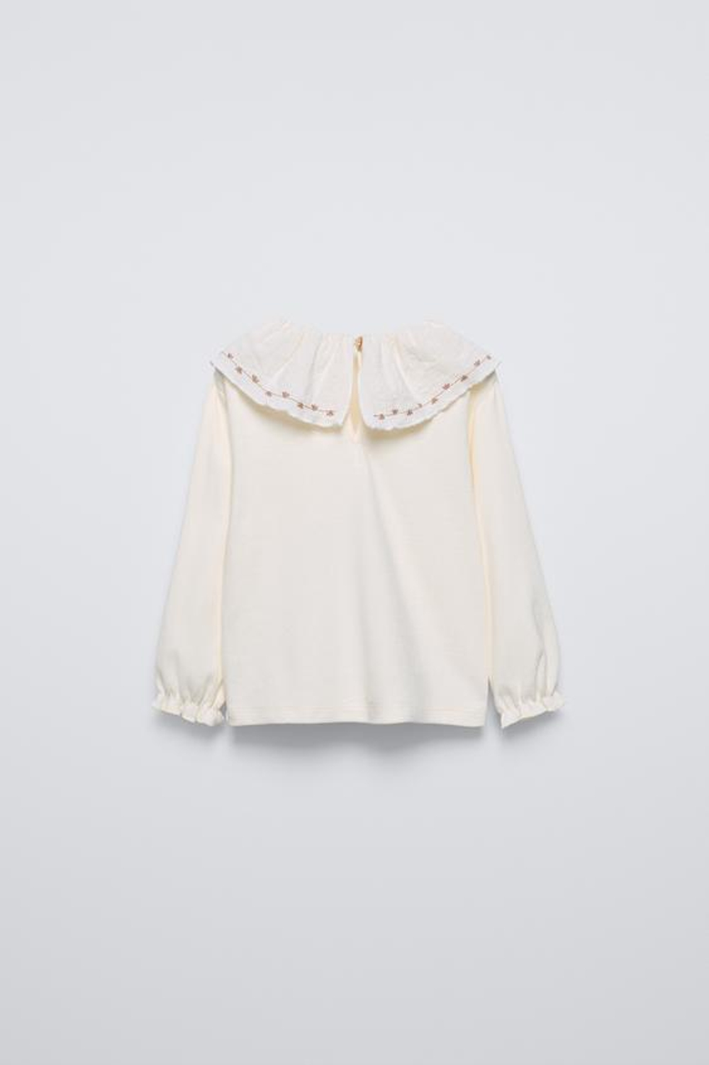 ZARA ЛОНГСЛИВ С ВОЛАНОМ НА ГОРЛОВИНЕ, СВЕТЛЫЙ ЭКРЮ