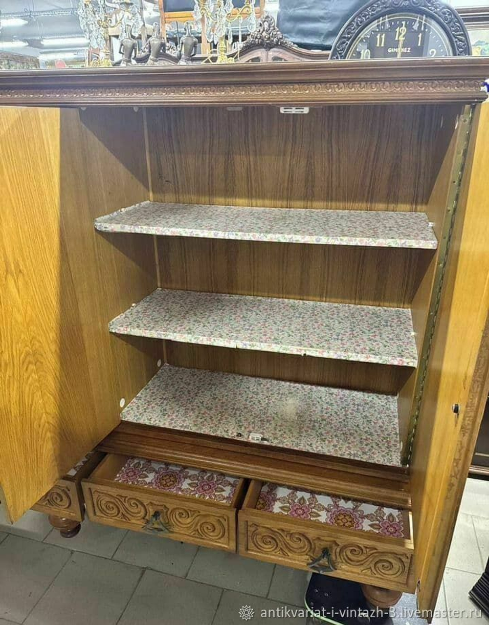 Шкаф распашной пятистворчатый