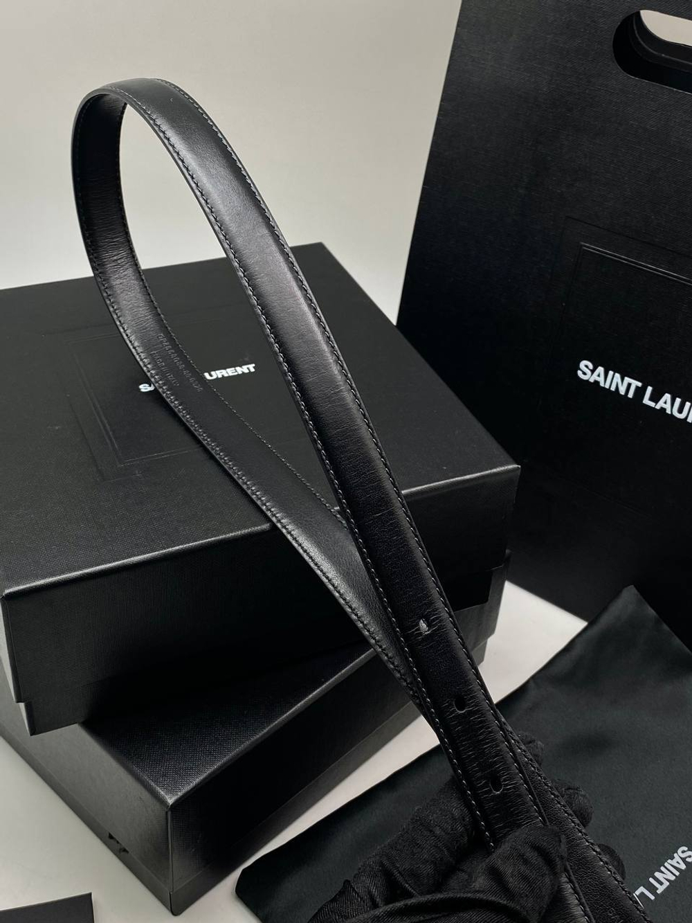 Ремень Yves Saint Laurent