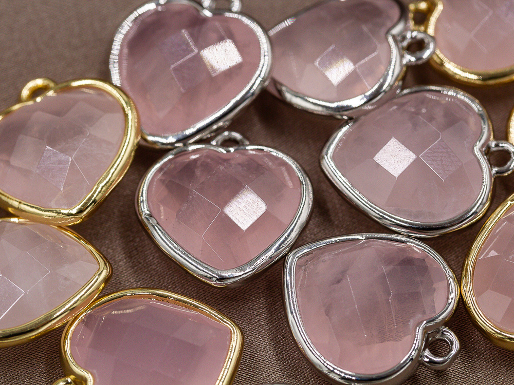 191-ркр Подвеска "Сердце" в огранке 15мм, розовый кварц, родий