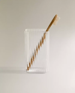 ZARA HOME СТАКАН ДЛЯ ЗУБНЫХ ЩЕТОК С РЕЛЬЕФНЫМ УЗОРОМ, ПРОЗРАЧНЫЙ