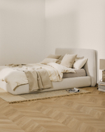 Кровать Martina со съемным чехлом из шенилла цвета экрю 180 x 200