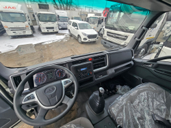 Эвакуатор JAC N120 со сдвижной платформой