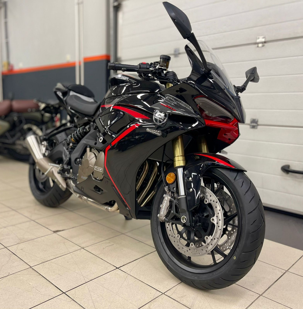 QJMOTOR SRK 600 RC (Black)