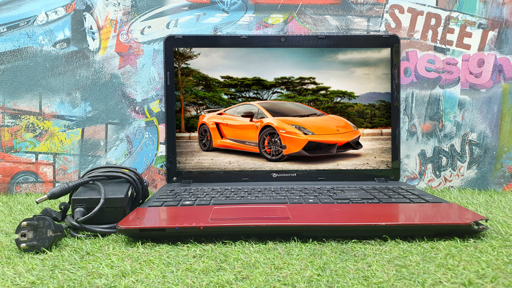 Ноутбук Packard Bell i5/4Gb/GT 630M 1Gb