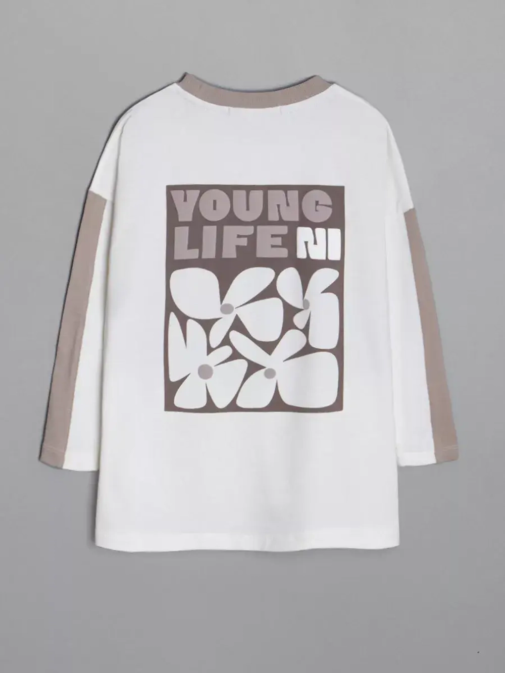 Лонгслив для девочки оверсайз