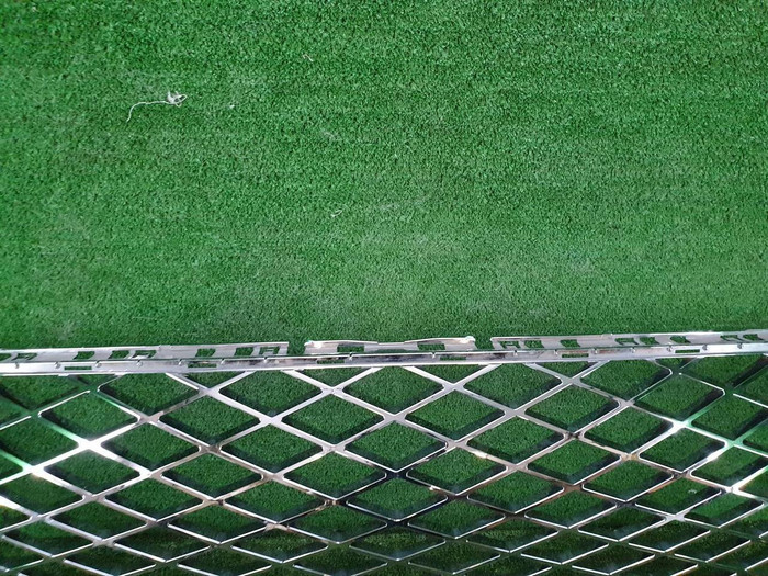 Решетка радиатора Genesis GV80 (2020-2023)