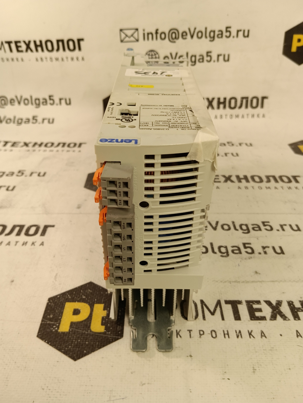 Инвертор Lenze E82EV152_4C000 б/у