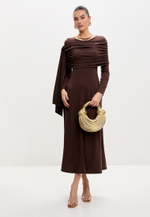 Платье с накидкой