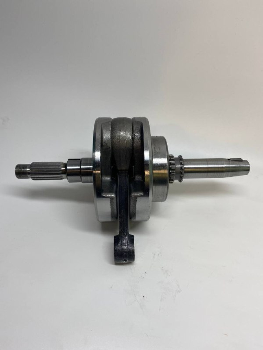 Коленвал двигатель 165FMM