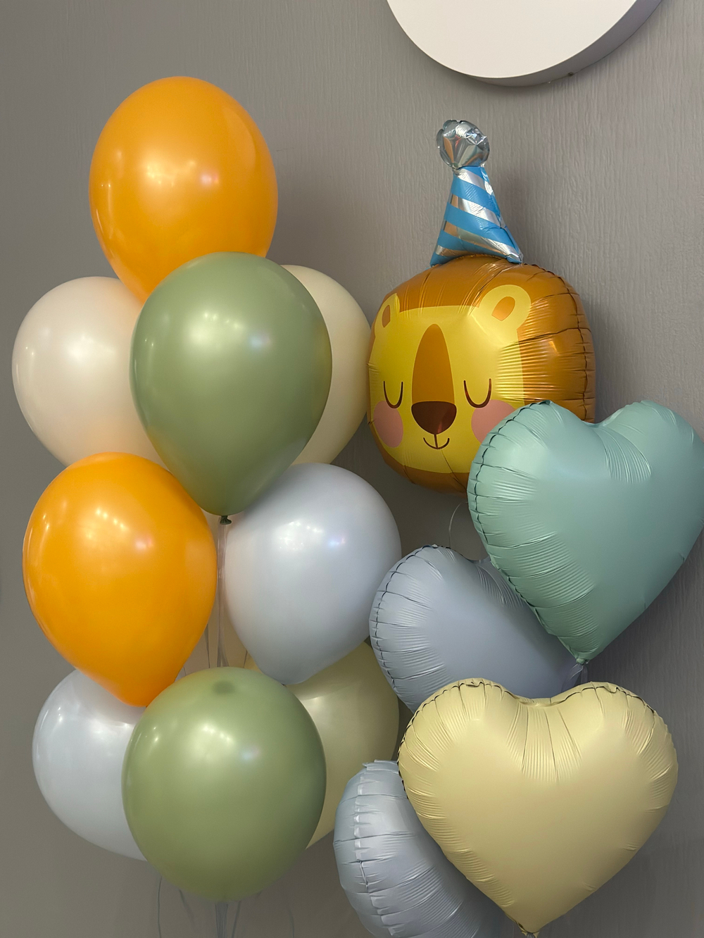 Набор шаров львенок