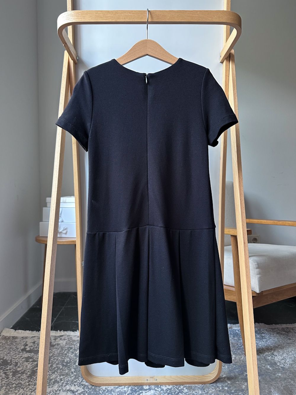 Платье Moschino, 128