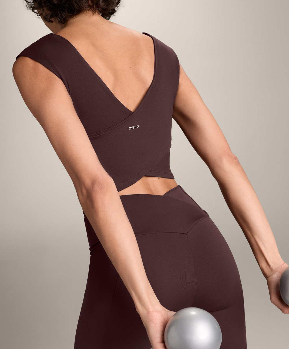 Oysho Топ Comfortlux, шоколадно-коричневый