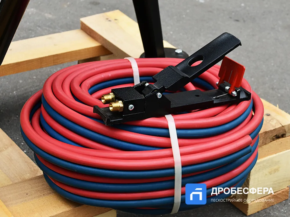 Пескоструйный аппарат PST-PS-75-3 с рукавом TWIN 20 метров с шиберным дозатором