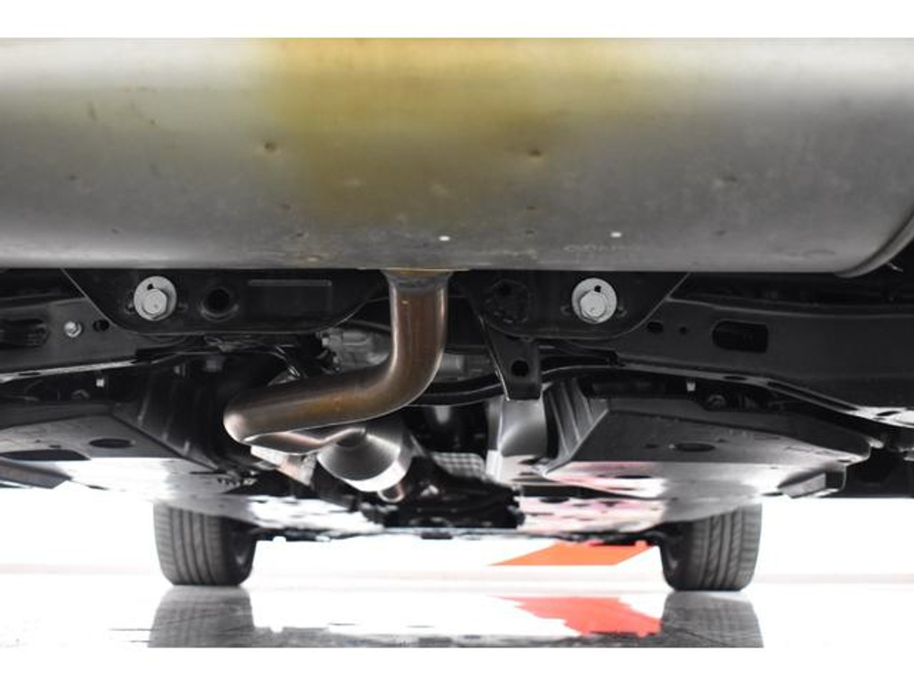 TOYOTA C - HR 2023 г.