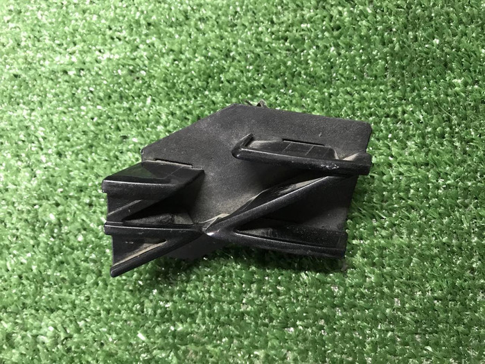 Заглушка буксировочного крюка Lexus RX 4 (19-22)