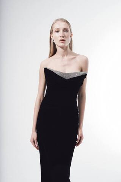 Вечернее бархатное платье с корсетом из кристаллов