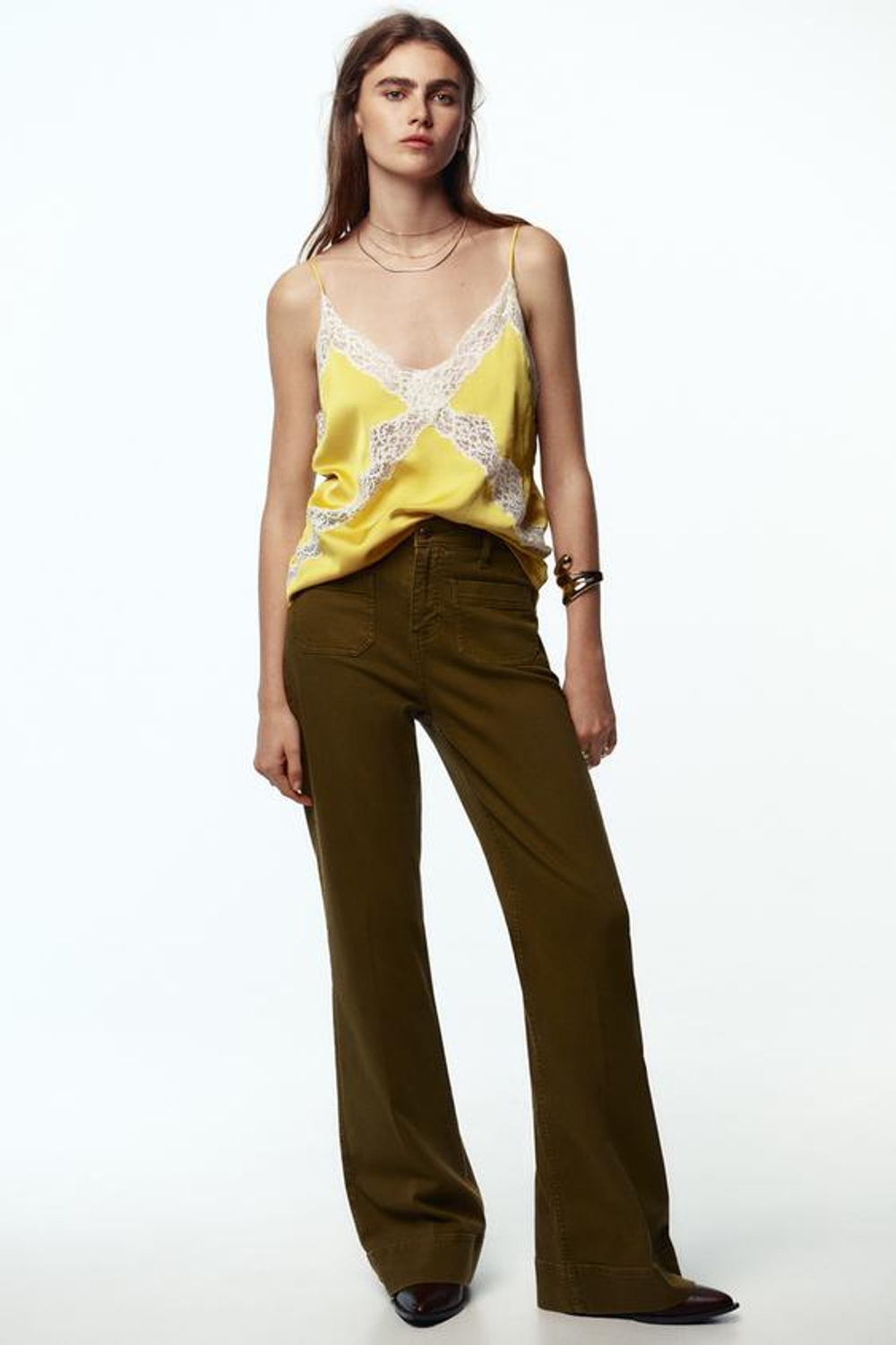 ZARA ДЖИНСЫ Z1975 С НАКЛАДНЫМИ КАРМАНАМИ И ВЫСОКОЙ ПОСАДКОЙ, ЦВЕТ ОЛИВКОВОГО МАСЛА