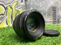 Canon EF 50mm 1.4 USM