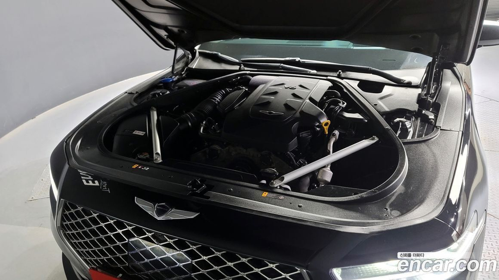 Genesis G90 3.8 AWD (11.2019)