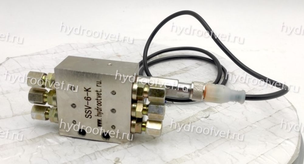 SSV-6-K + inductive switch - Питатель для прогрессивных систем смазки с рабочим давлением 300 бар, 6 выходов, с реле конца цикла