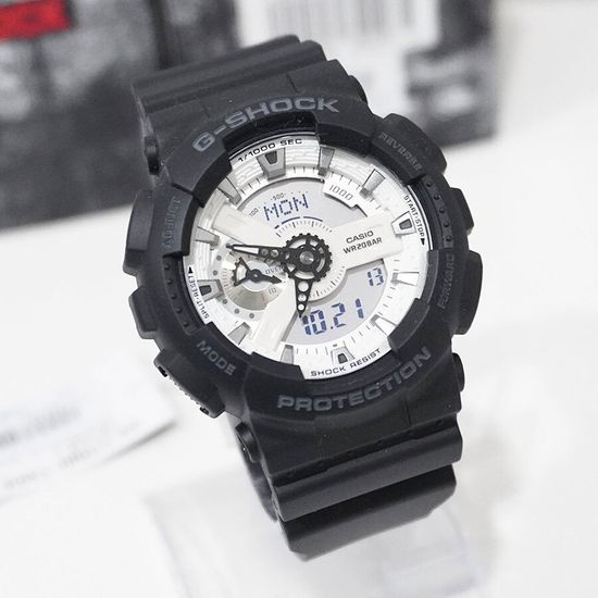 Наручные часы Casio GA-110WD-1A