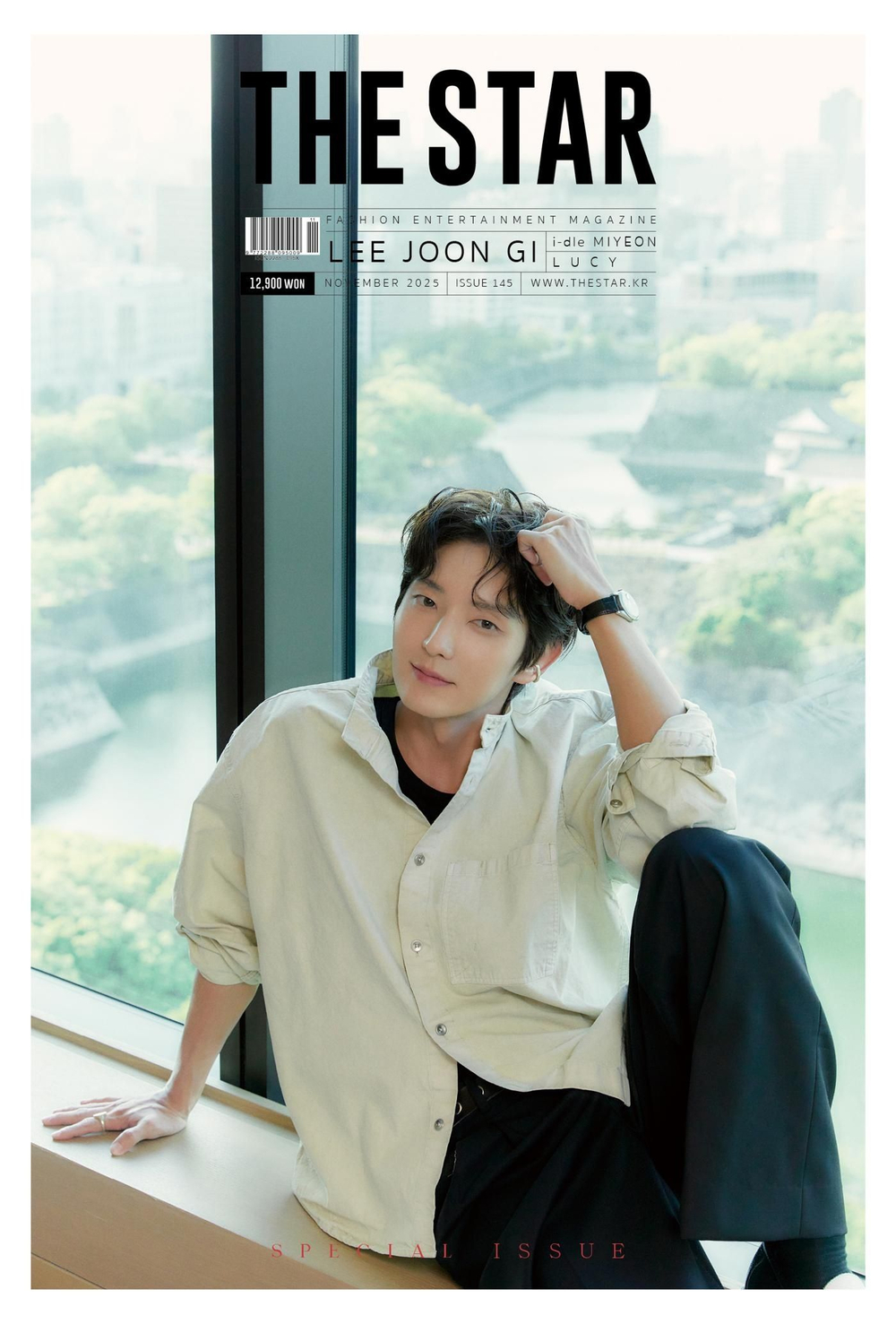 публикация THE STAR - 2025.11 A Type (LEE JOON GI LUCY)