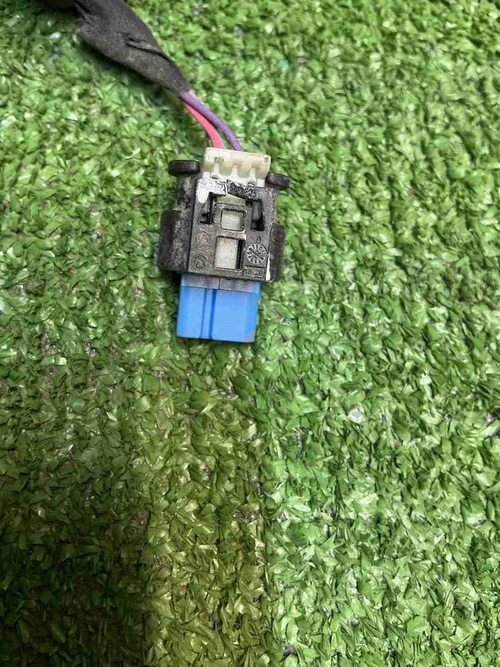 Проводка заднего бампера Aito M9 (2023-н.в.)