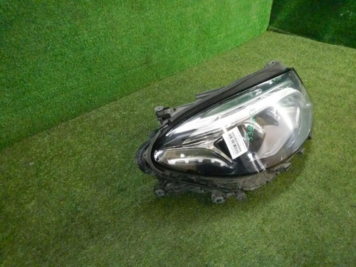 Фара правая Mercedes GLE W166 (2015-2018) LED