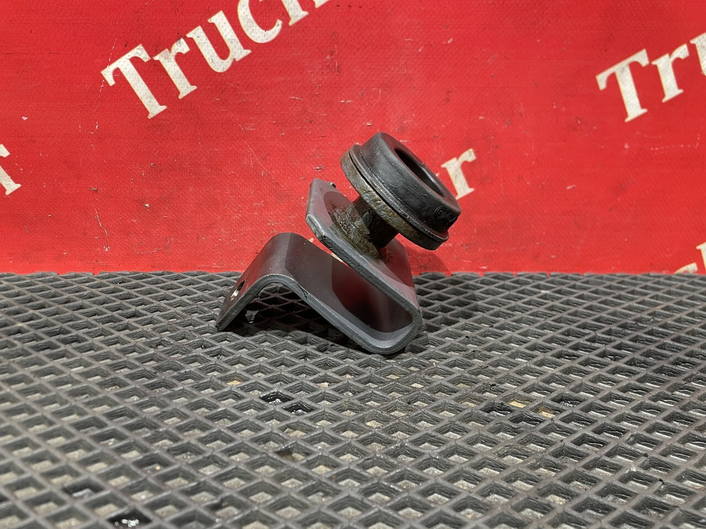 Отбойник рессоры передней