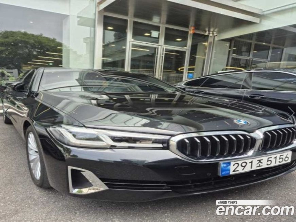 BMW 5 Series (G30) 520i Luxury (02.2022)