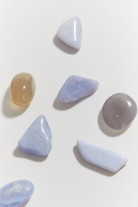 Голубой кружевной агат галтовка