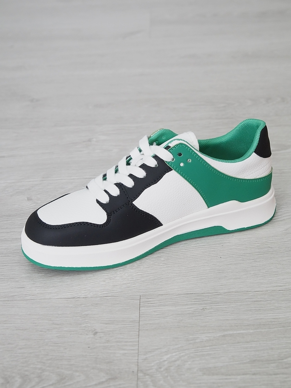 Кроссовки женские MALIN DEGELY 276-2