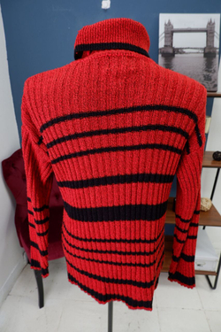 Свитер Prima Parte  в полоску 46 размер