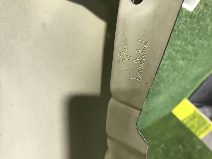 Крыло переднее правое Mercedes GLC X253 (15-22)