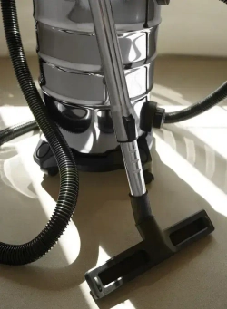 Строительный пылесос, промышленный, электрический Electrolite ПС-30С( 1500 Вт, 30 литров, Шланг 3 М, НЕРА фильтр, сухая/влажная уборка, розетка для инструмента )