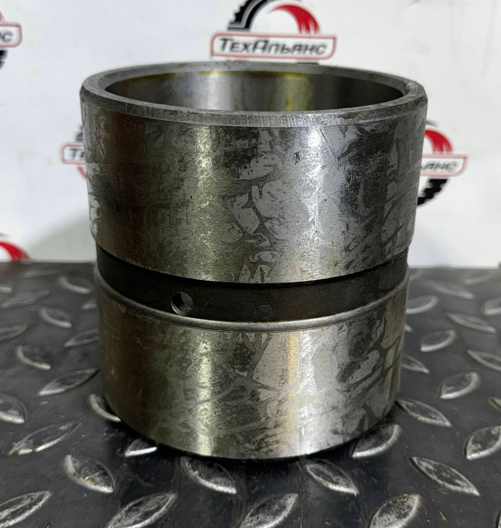 Втулка 421-S95-3210