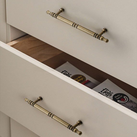 Мебельная ручка