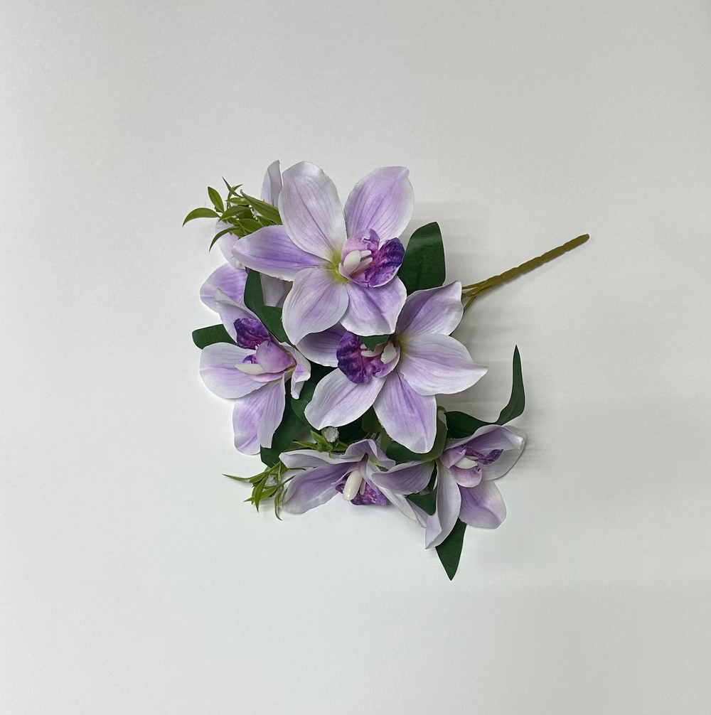 Орхидея букет