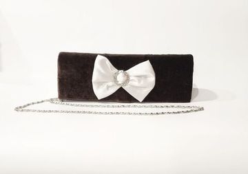 Сумка - клатч коричневый бархат, с бантом