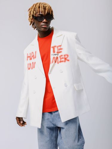 Двубортный мужской пиджак с принтами в виде граффити