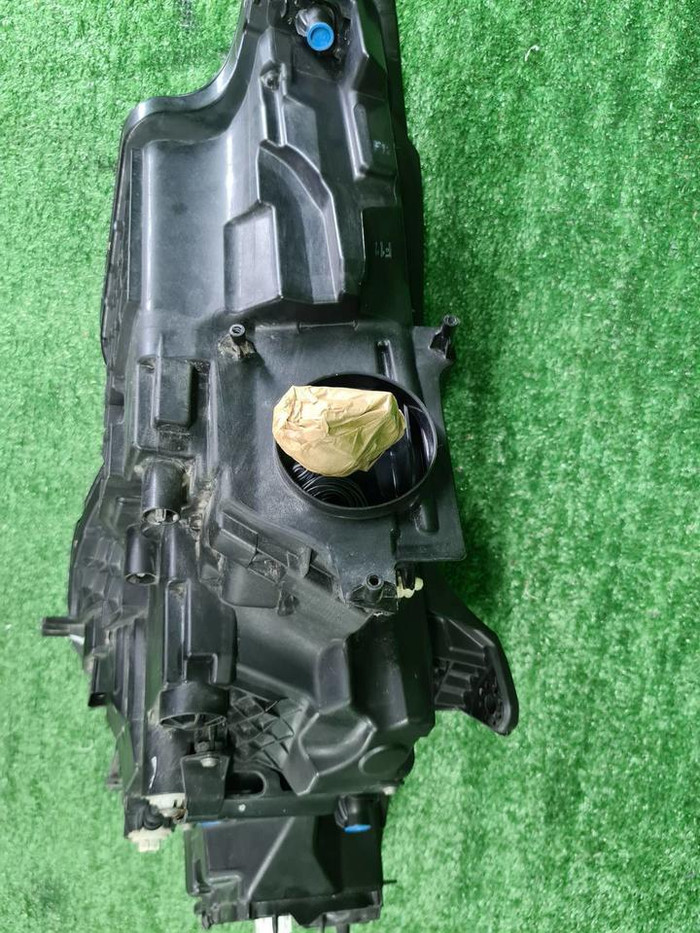 Фара правая Volvo S60 3 (2018-н.в.) LED