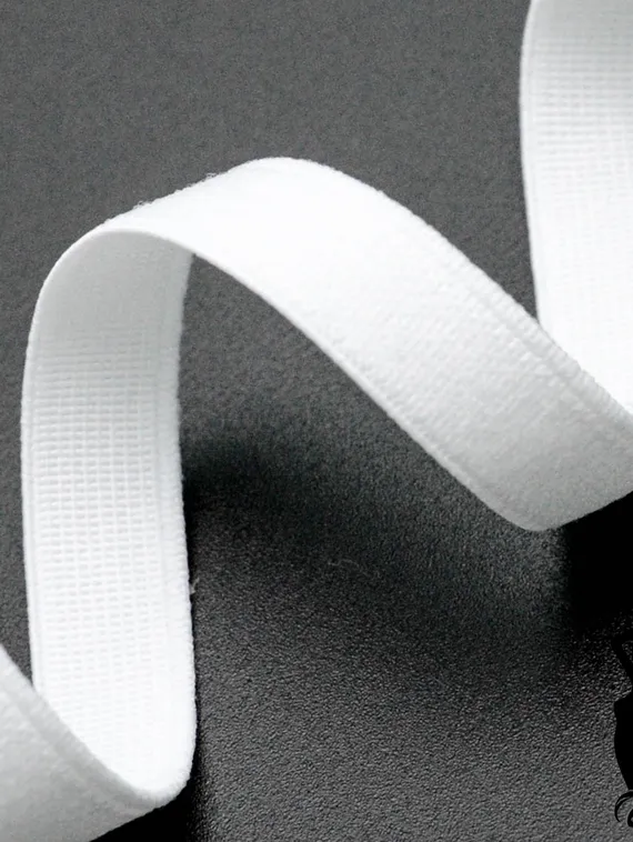 001 740/10 ОПТ Бретель глянец Lauma Fabrics, 10 мм, белый 001