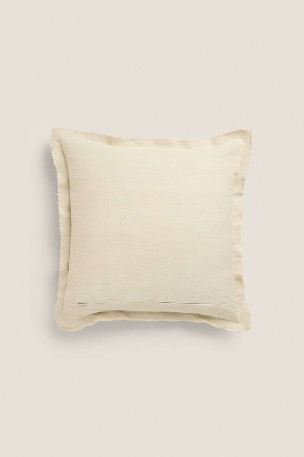 ZARA HOME ЛЬНЯНОЙ ЧЕХОЛ НА ПОДУШКУ С КИСТОЧКАМИ, СВЕТЛО-ЗЕЛЕНЫЙ