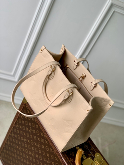 Louis Vuitton Onthego MM