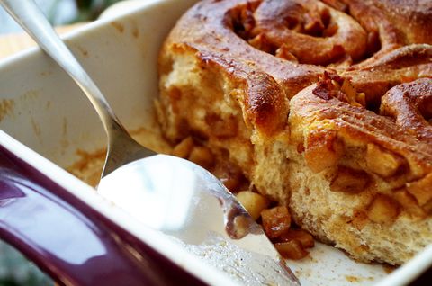 Синнабоны яблоками на закваске