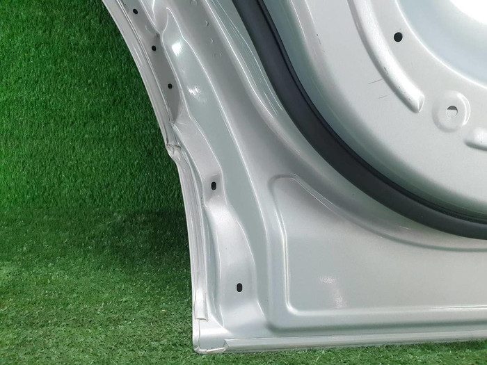 Дверь задняя левая Range Rover Evoque 2 (2018-н.в.)