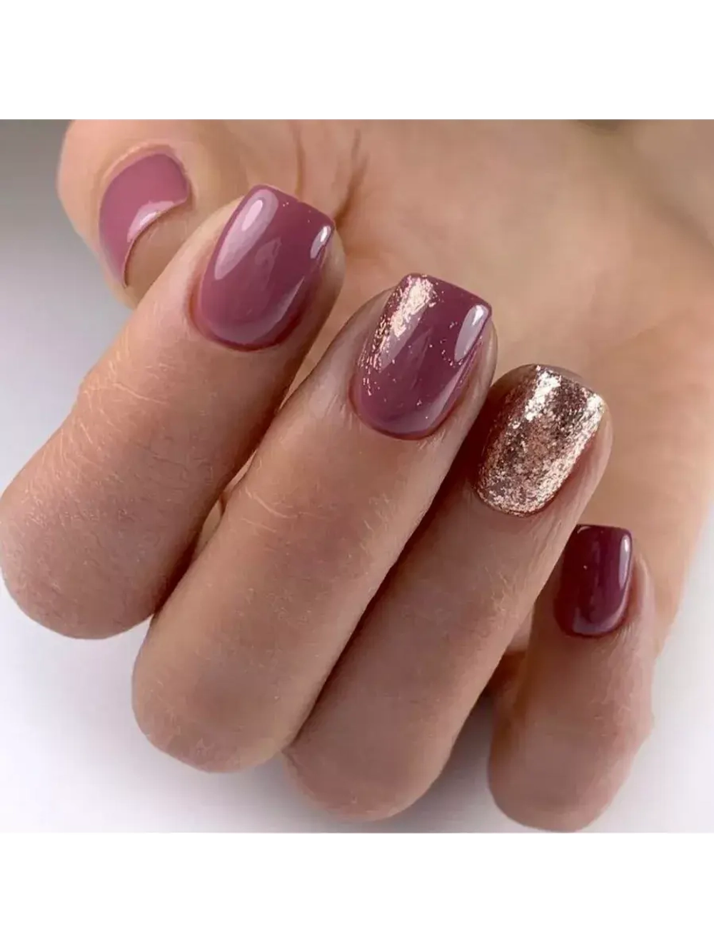 Гель лак Luxio Plush для ногтей 15 мл бежевый