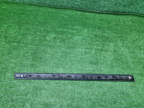 Накладка двери задняя левая BMW X7 G07 (2019-н.в.)